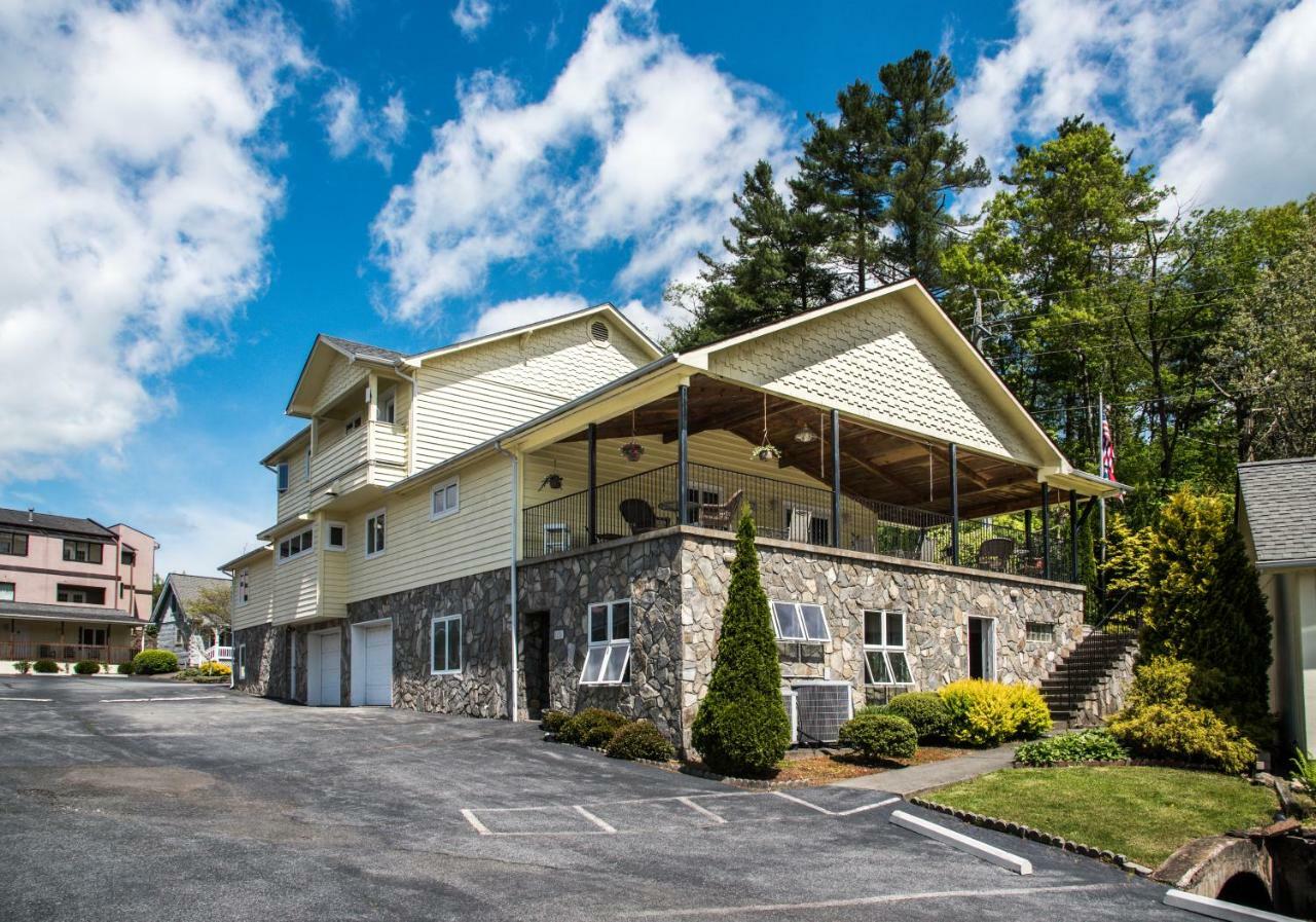 Boxwood Lodge Blowing Rock Near Boone-University Bagian luar foto