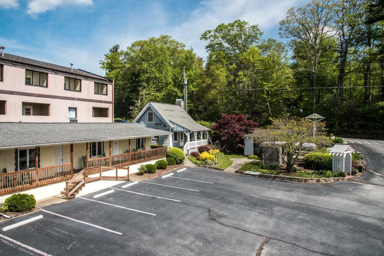 Boxwood Lodge Blowing Rock Near Boone-University Bagian luar foto