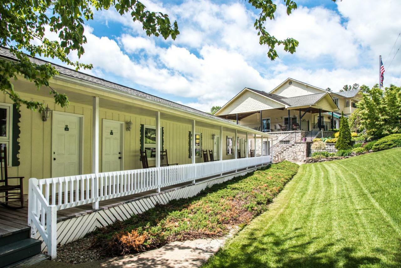 Boxwood Lodge Blowing Rock Near Boone-University Bagian luar foto