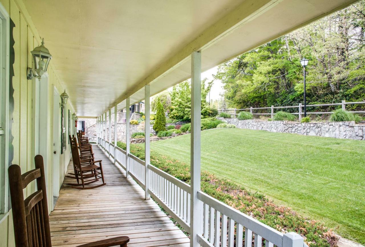 Boxwood Lodge Blowing Rock Near Boone-University Bagian luar foto